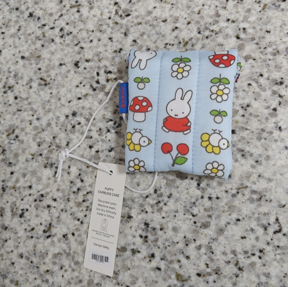 Baggu Puffy Earbuds Case (Miffy) - Picture 4 of 7
